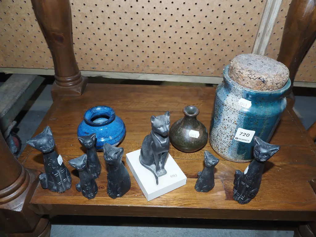 pottery canisters, vases, cat figurines Canister H170 Image 1++