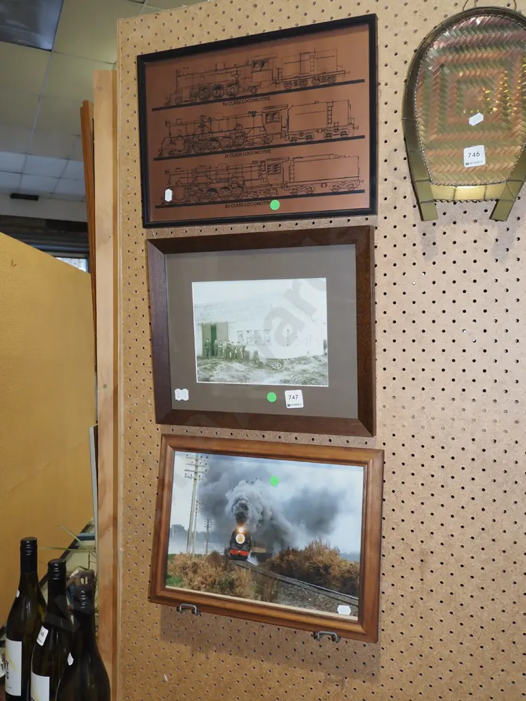 2x train prints, 1x photgraphic prints - green dots Image 1++