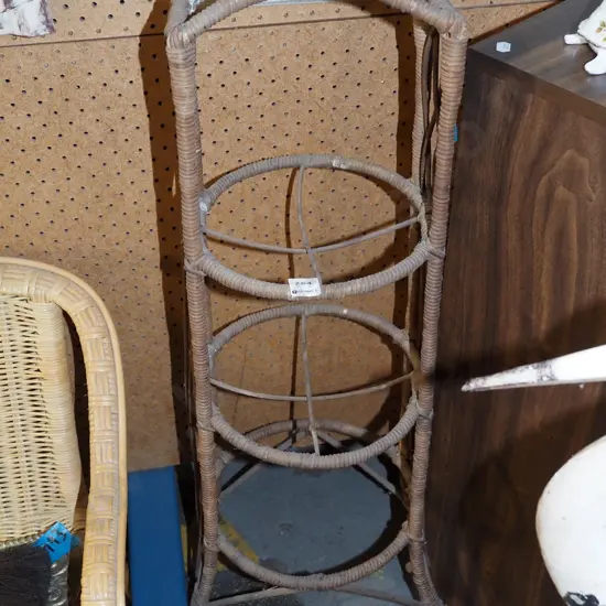  cane 3 tier jardiniere stand H880