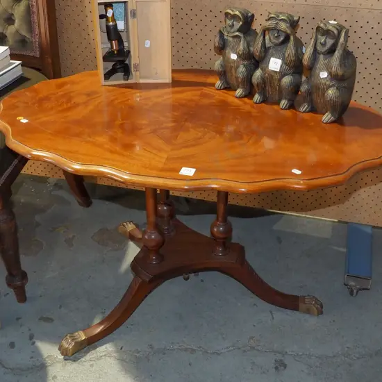 reproduction mahogany pedestal coffee table