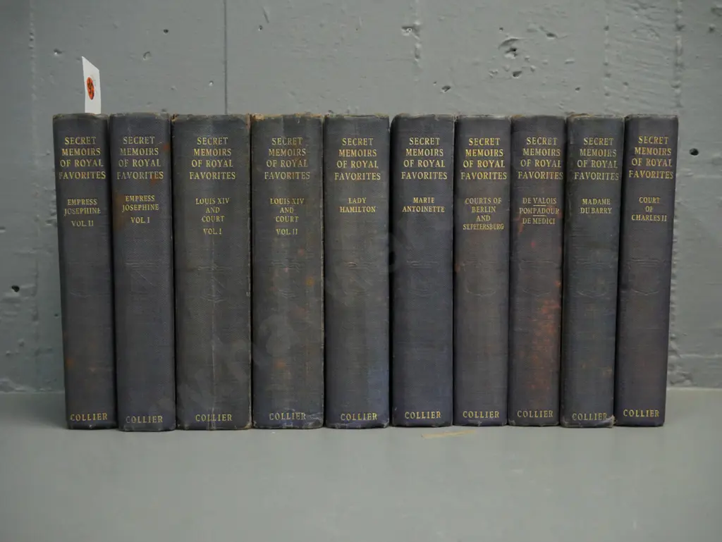 10x Secret Memoirs of Royal Favorites, PF Collier & Son New York 1910. Some wear & staining to covers. Image 1++