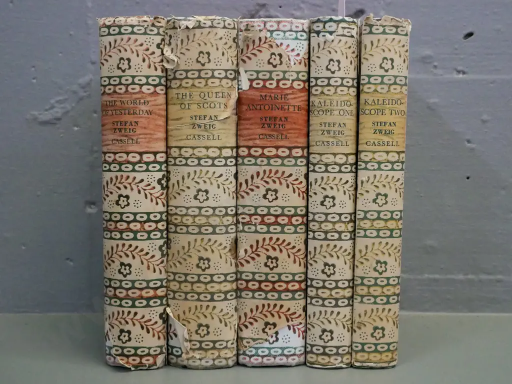 5x Stefan Zweig books: Kaleidoscope One, Kaleidoscope Two, The World Yesterday, The Queen of Scots, Marie Antoinette. Image 1++