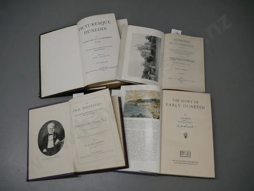 4x books of early Dunedin: Image 1++