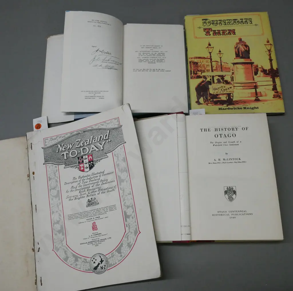 5x books of early Dunedin: Image 1++