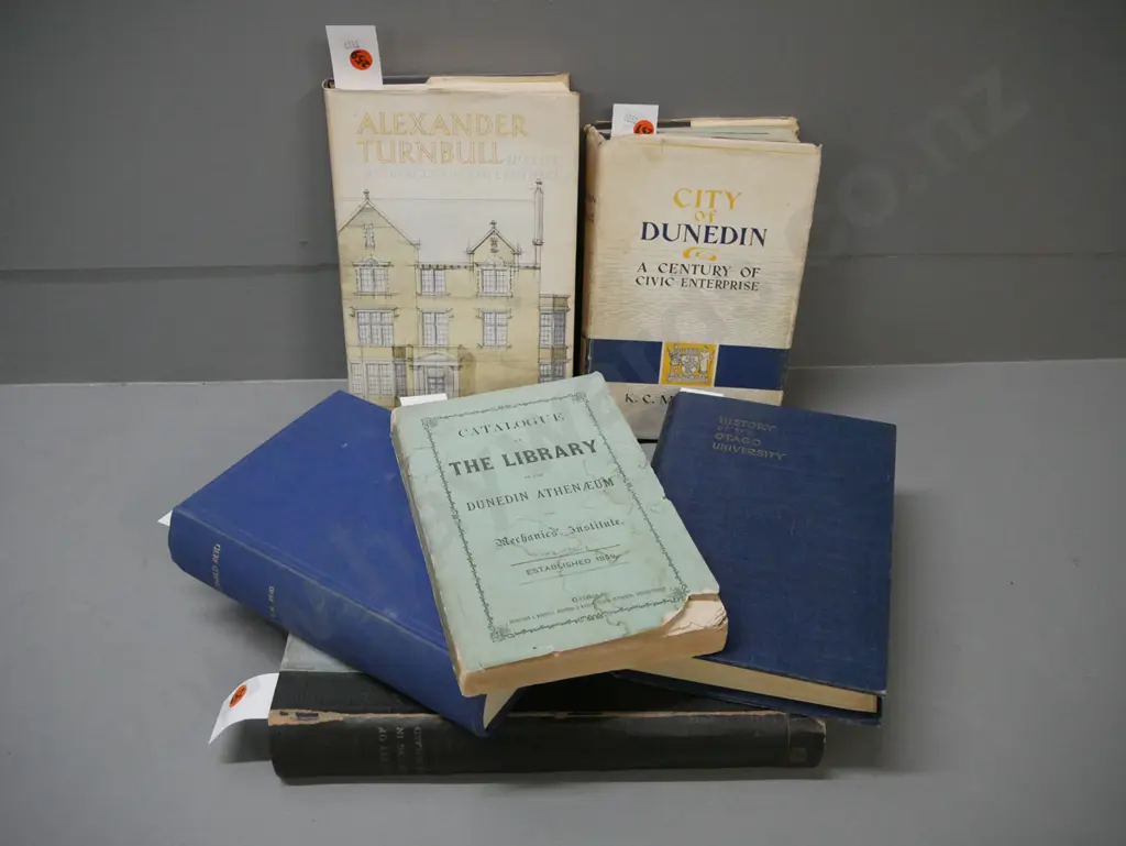 6x books of early Otago: Image 1++