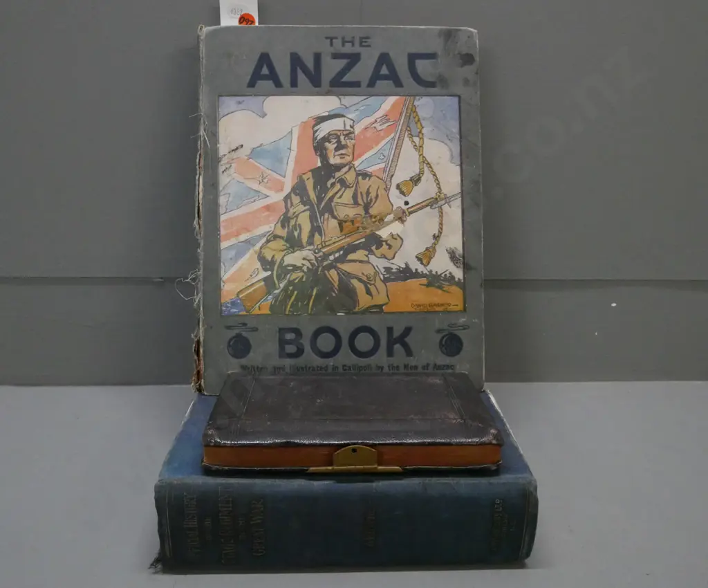 3x books of early New Zealand: Image 1++