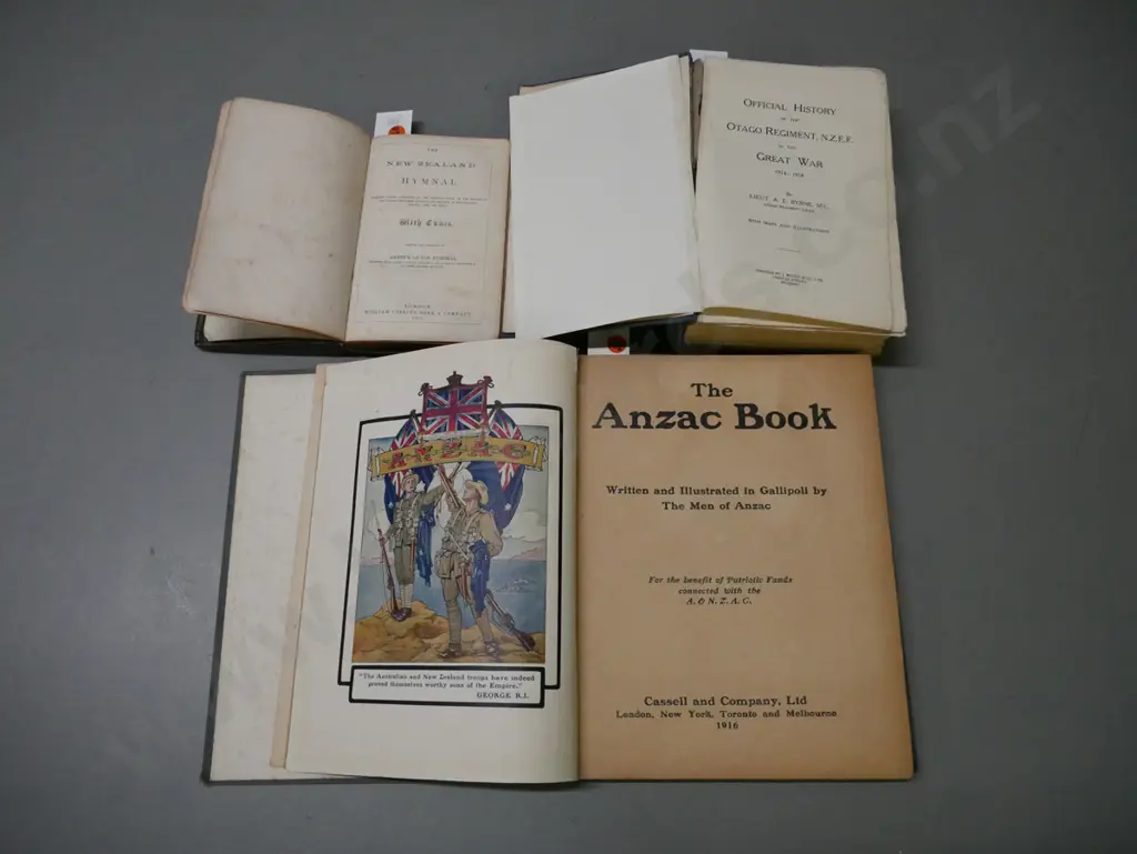 3x books of early New Zealand: Image 1++