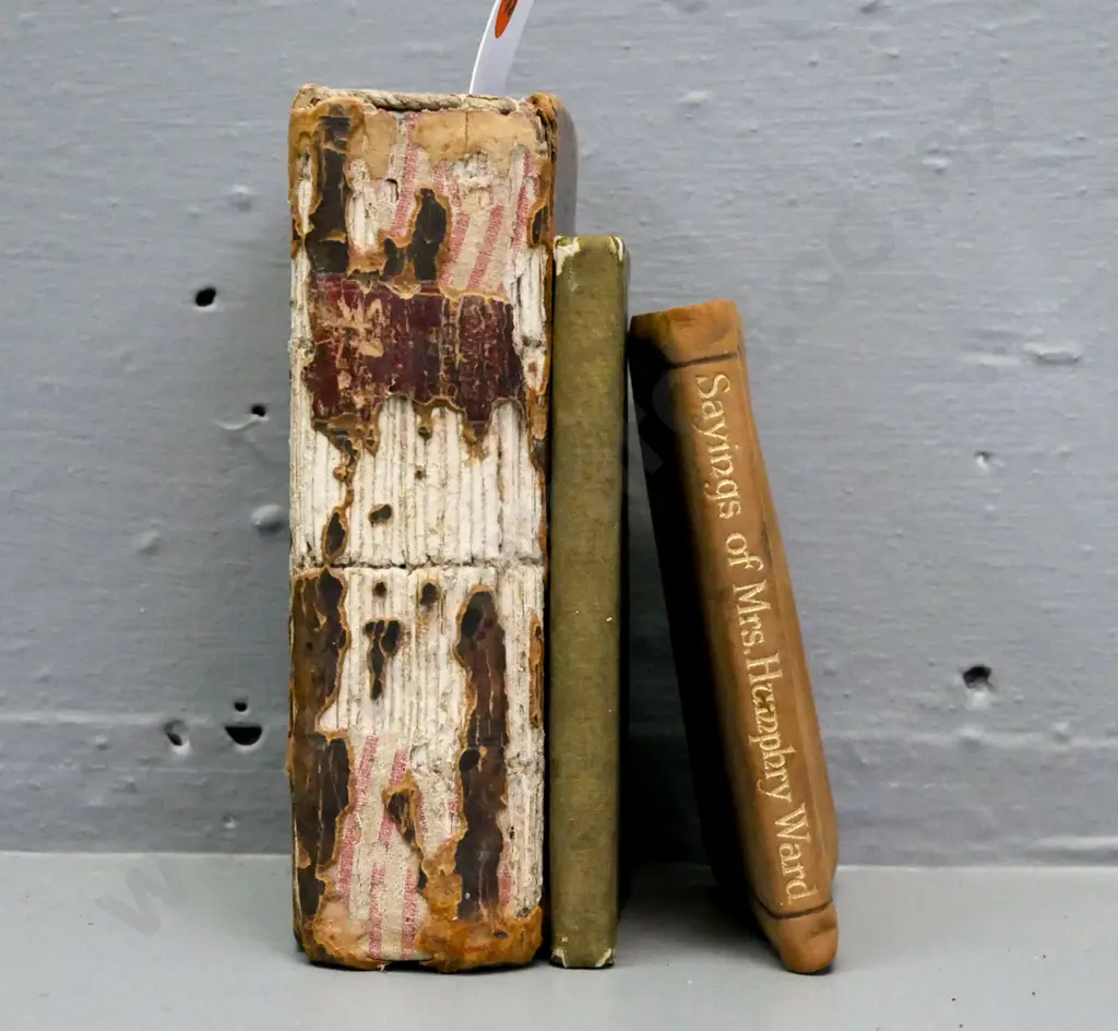 3x tiny books: Image 1++