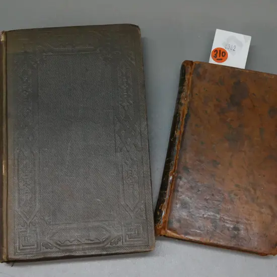 2x books of early USA history: