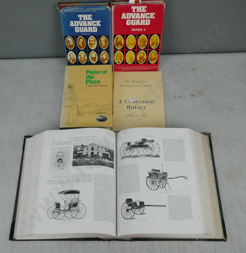 5x books of early Otago: Image 1++