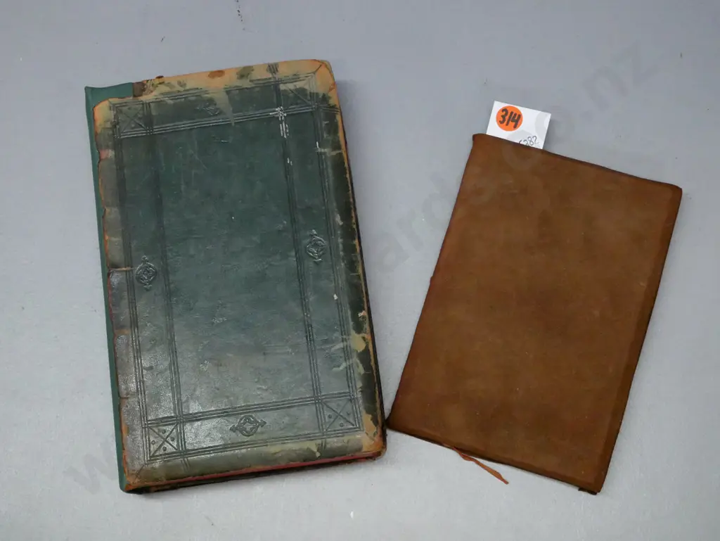 2x books of philosophy: Image 1++
