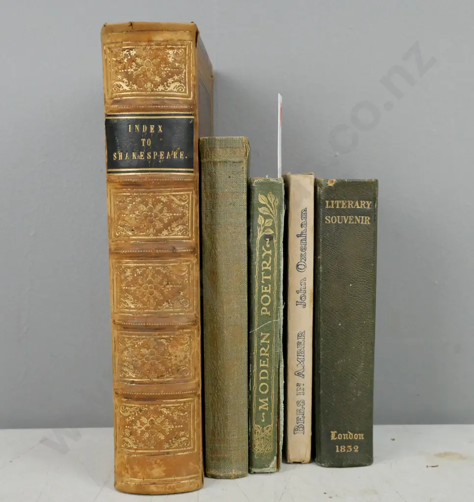 5x literary books: Image 1++