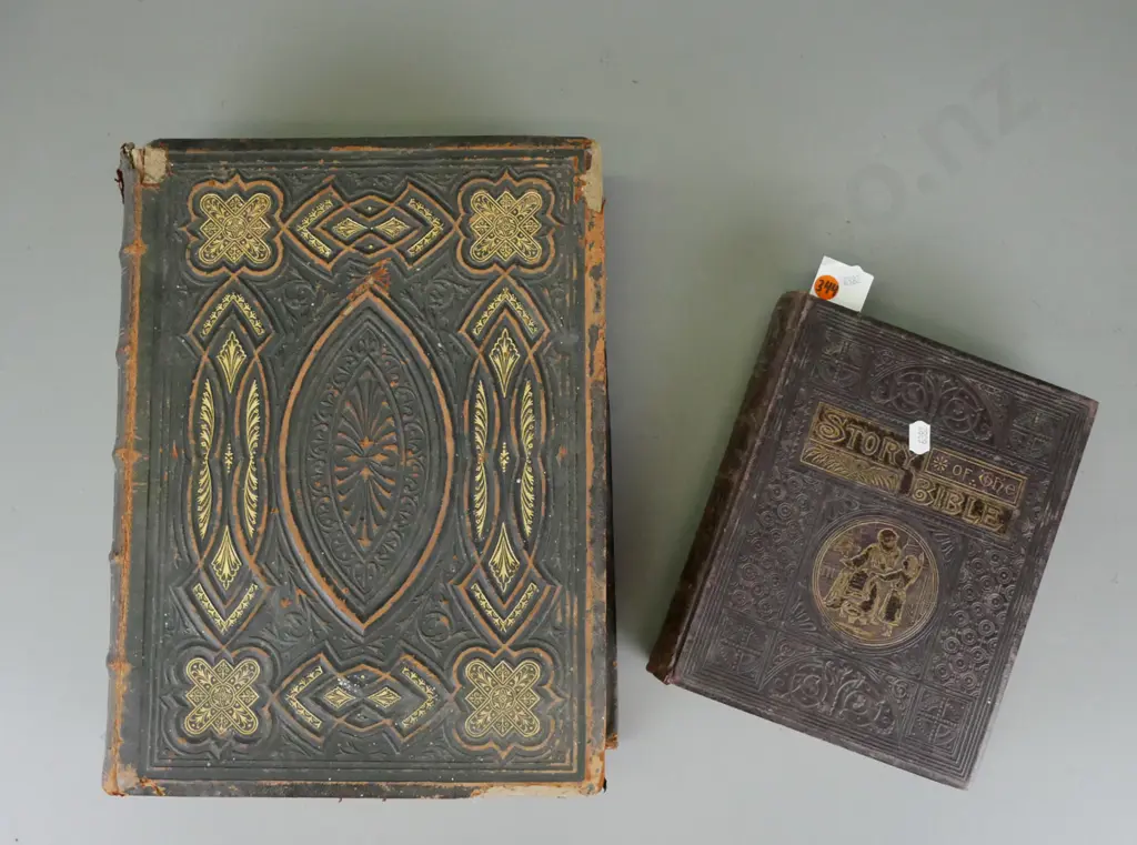 2x biblical books: Image 1++