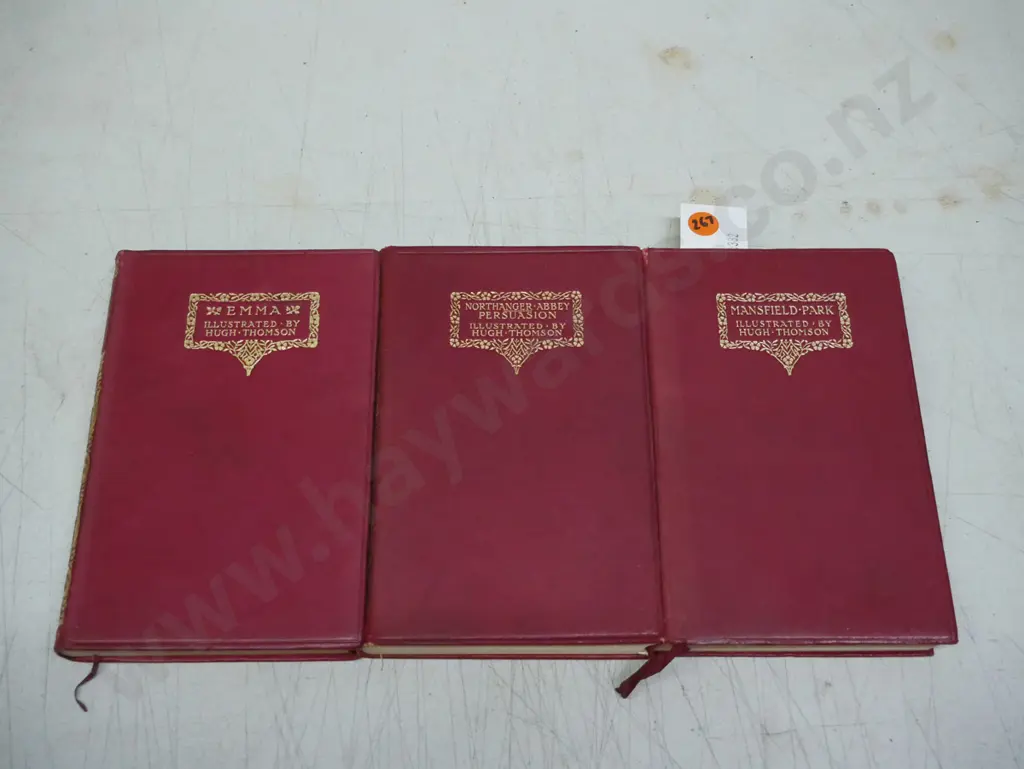 3x Jane Austen books illustrated by Hugh Thomson: Image 1++