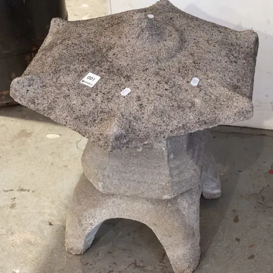 concrete garden ornament - pagoda H450