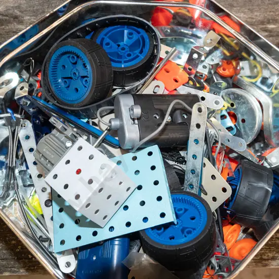 tin of Meccano