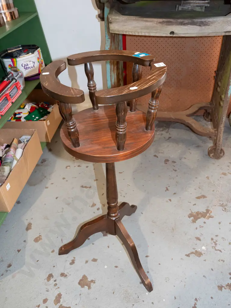 pine jardiniere stand Image 1++