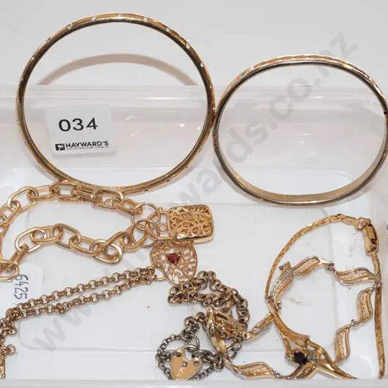 7x costume jewellery golden bracelets and bangles