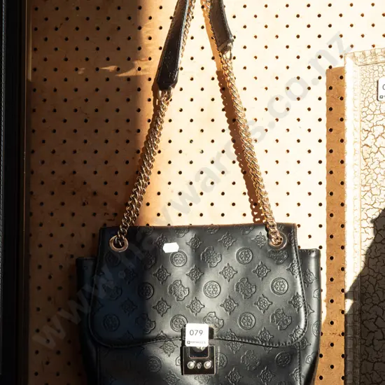 hand bag