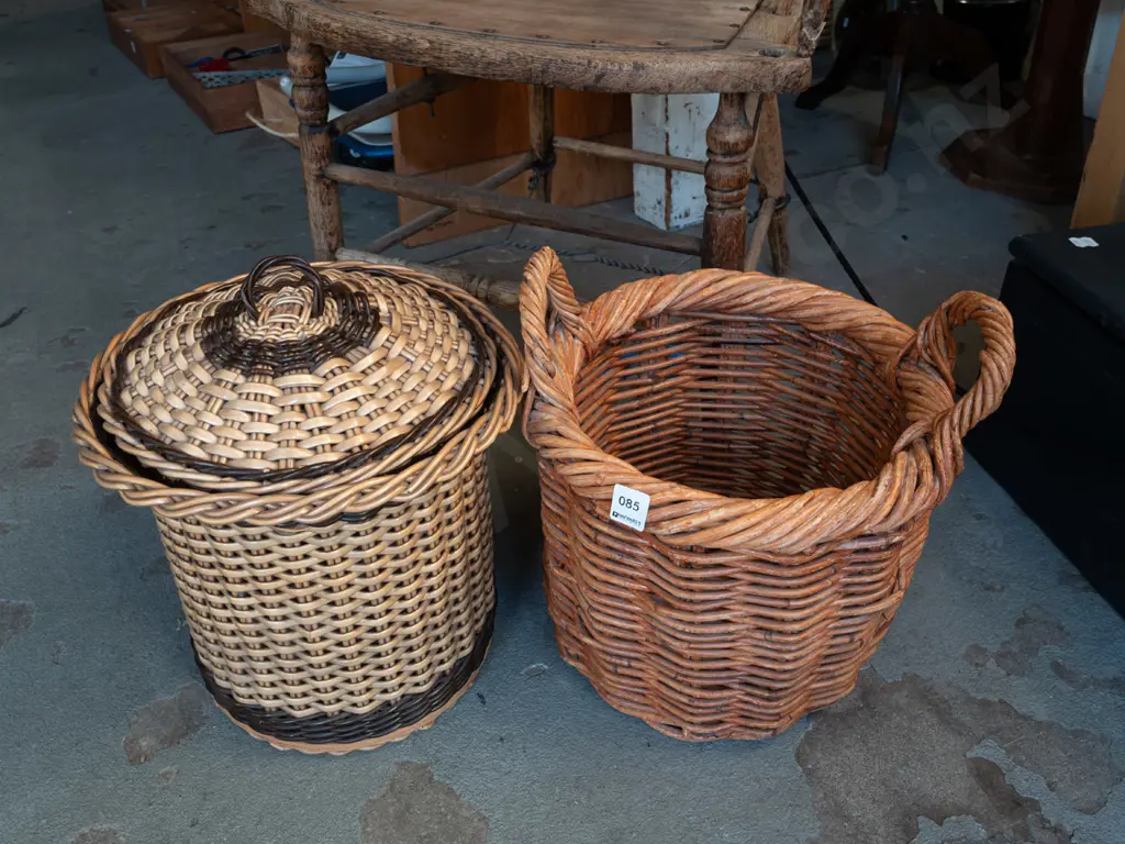 2x cane baskets - 1 has lid H340 Image 1++
