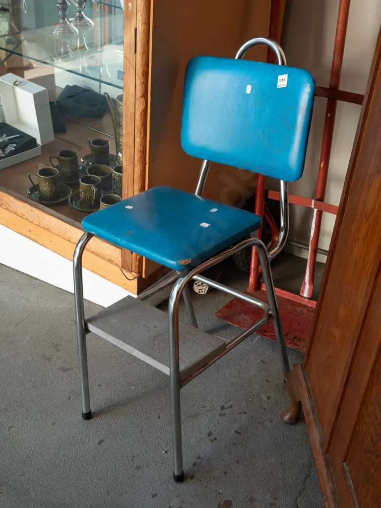 chrome and blue vinyl kitchen step stool Image 1++