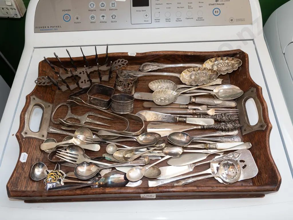 wooden tray of assorted cutlery & toast rack Image 1++
