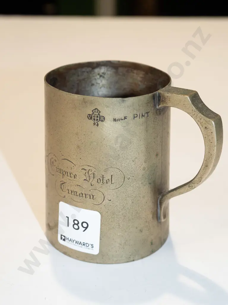vintage Empire Hotel Timaru half pint beer tankard Image 1++