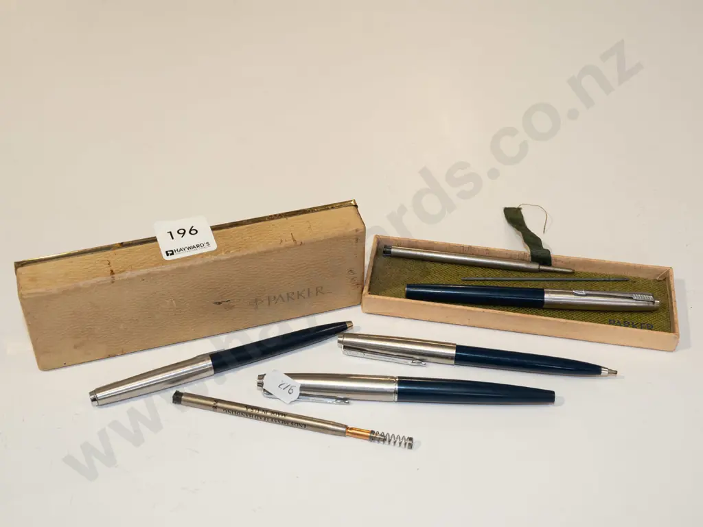 box of vintage pens & pencils Image 1++