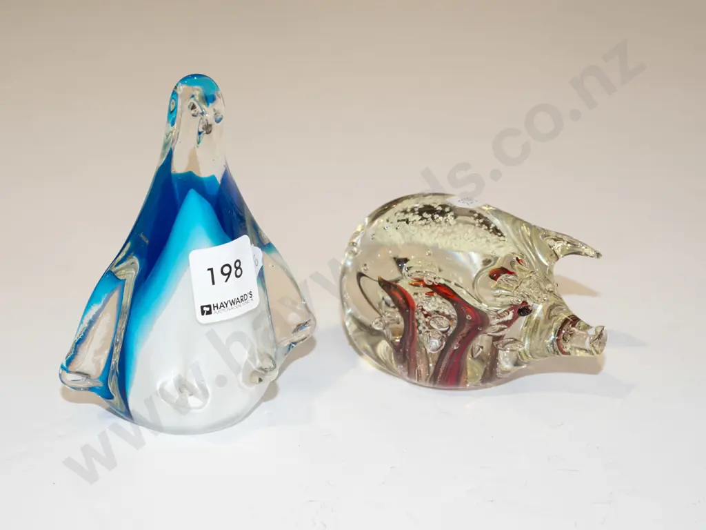 art glass penguin & pig figurines Image 1++
