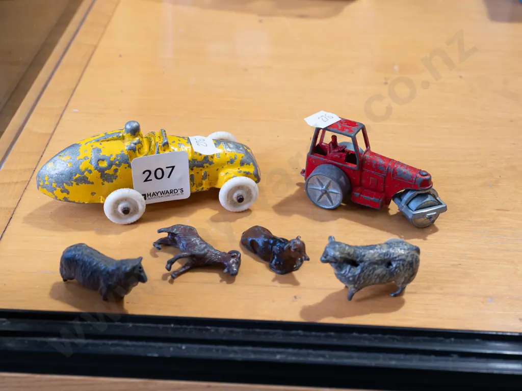 2x Fun Ho vehicles & animals Image 1++