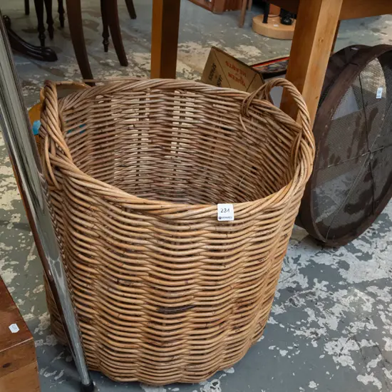 cane wood basket H460