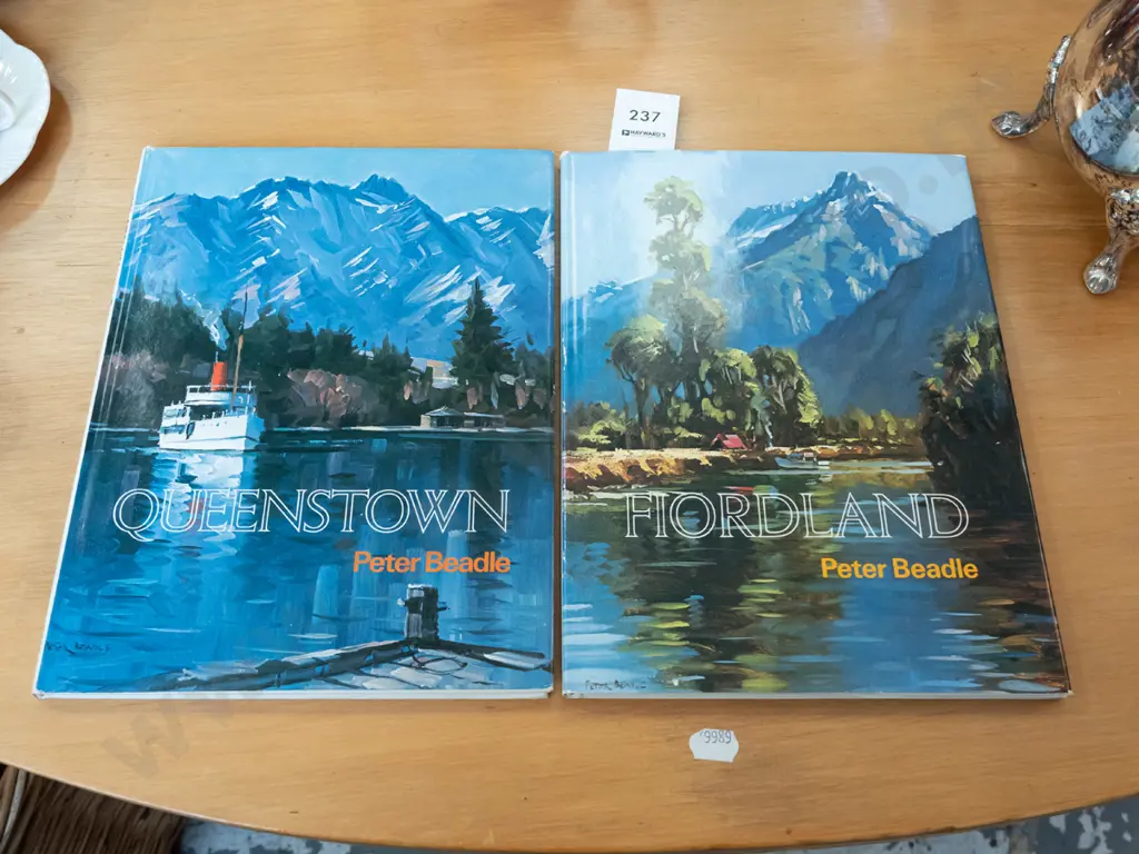 2x Peter Beadle art books Image 1++
