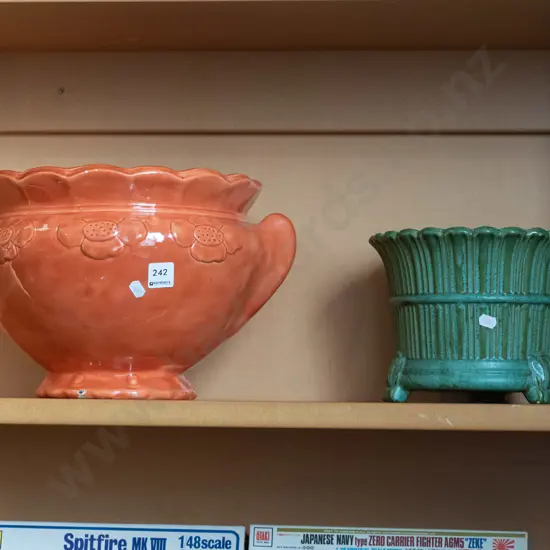 2x ceramic jardinieres H220