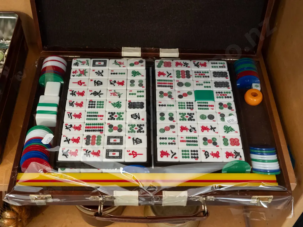 mahjong set Image 1++