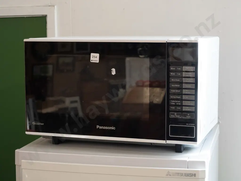 Panasonic microwave Image 1++
