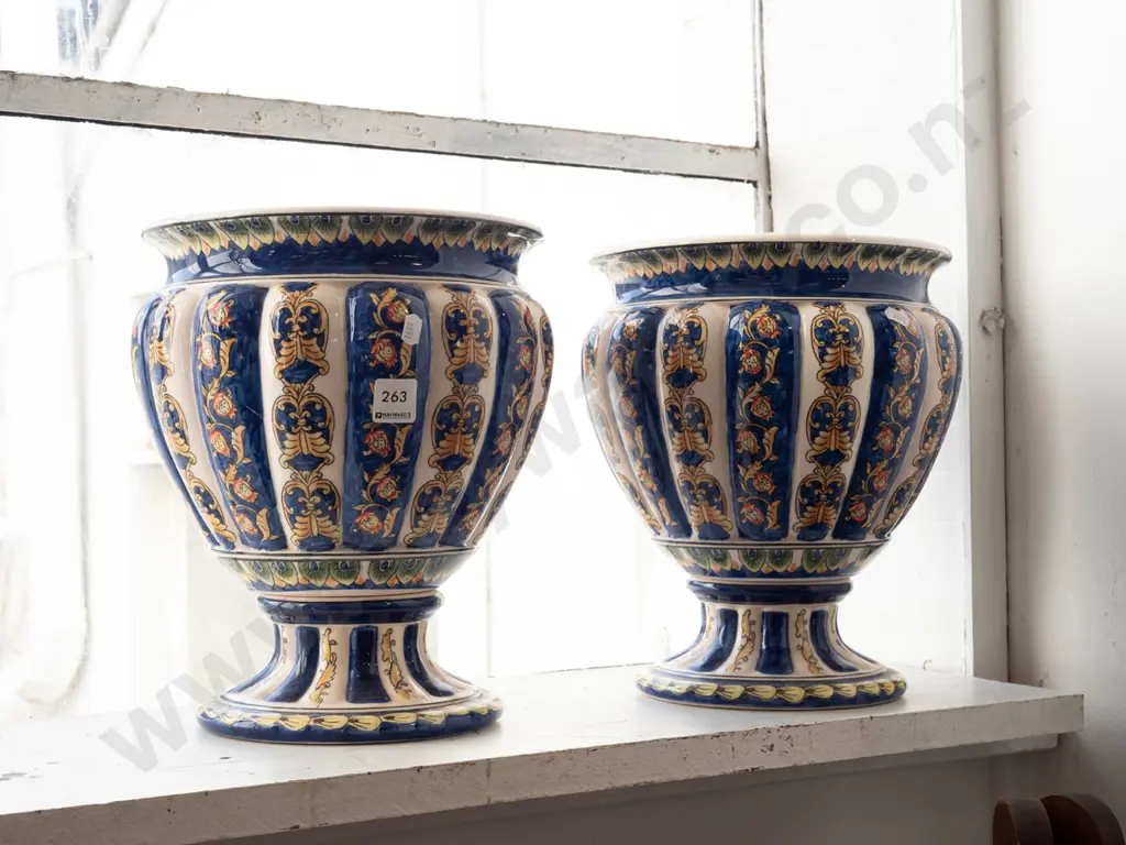 pair of hand painted footed jardinieres H300 Image 1++