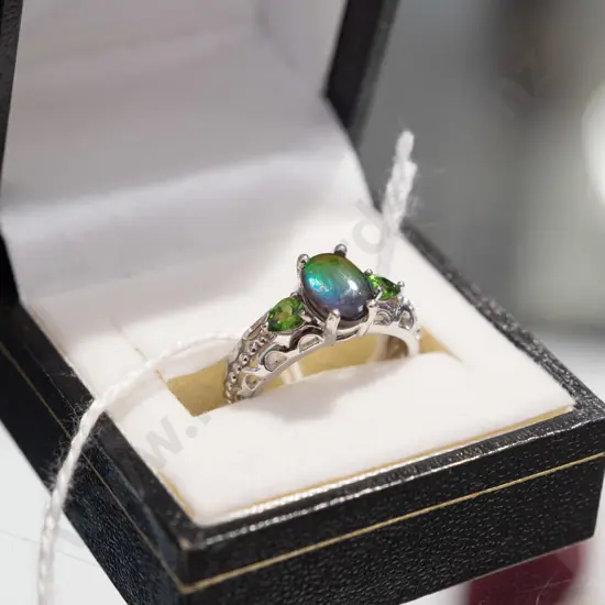 sterling silver welo opal ring 3gm