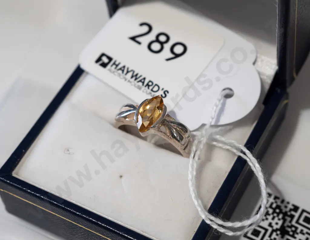 sterling silver citrine ring 6gm Image 1++
