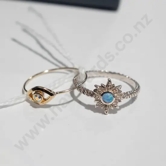2x sterling silver rings , 1 opal, 1 crystal 2gm