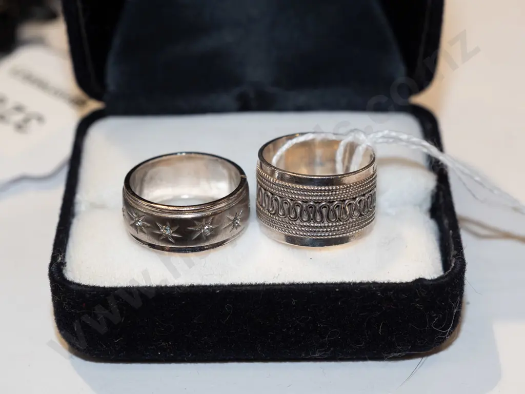 2x sterling silver rings 12gm Image 1++
