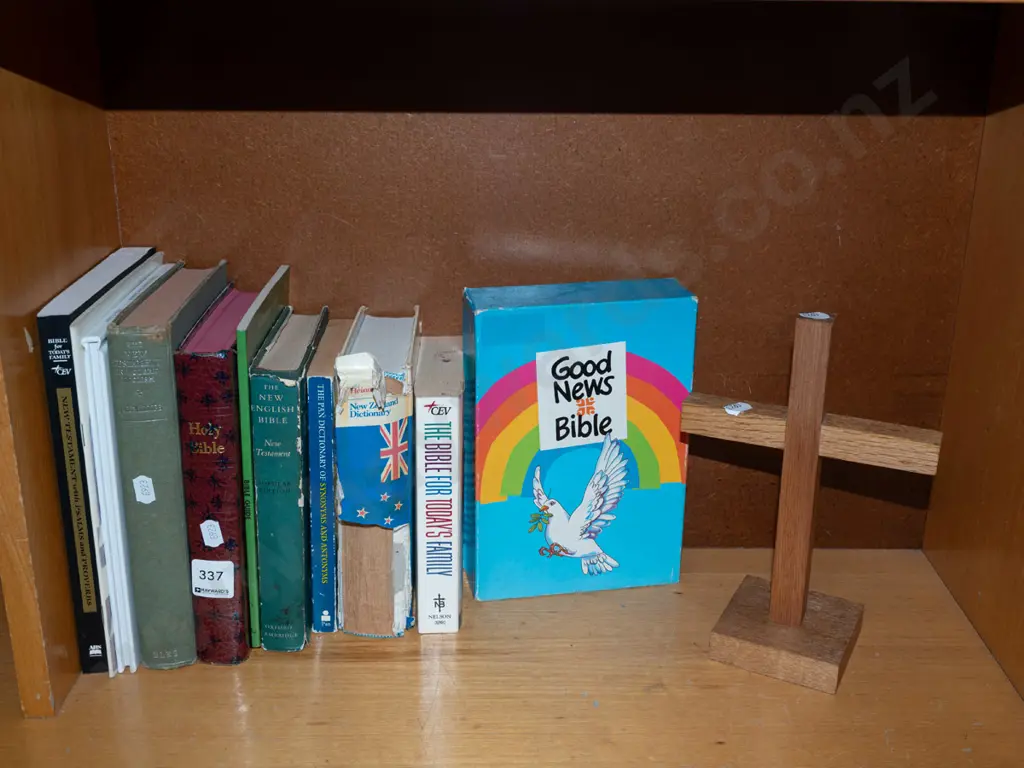 shelf of various books & wooden crucifix H230mm Image 1++