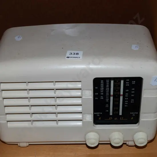 Bell mantle radio