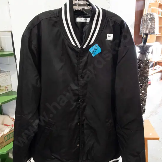 black jacket - size Large