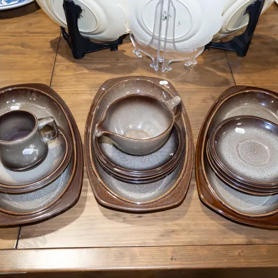Temuka steak  plates, saucers etc
