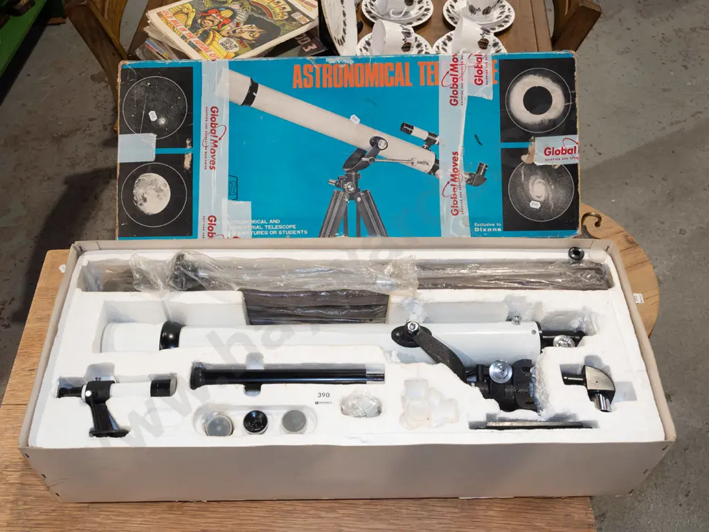boxed astronomical telescope Image 1++
