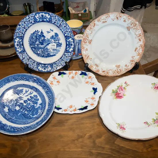 3x plates, 2x ashets