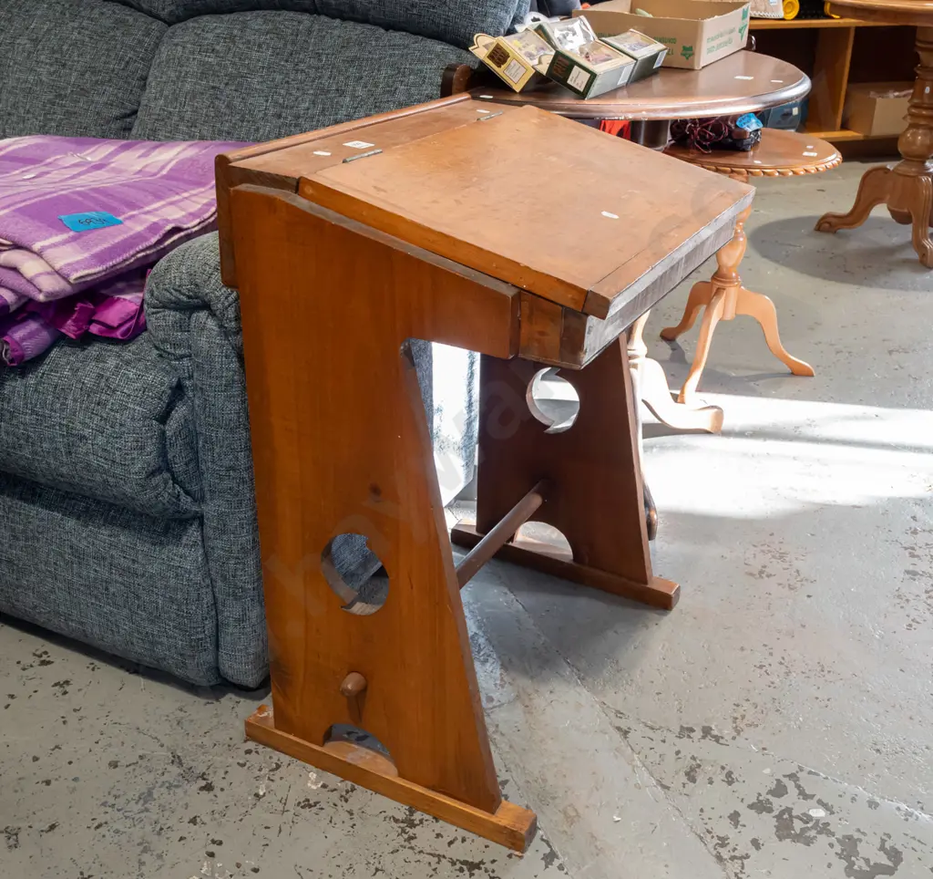 old school wooden desk Image 1++