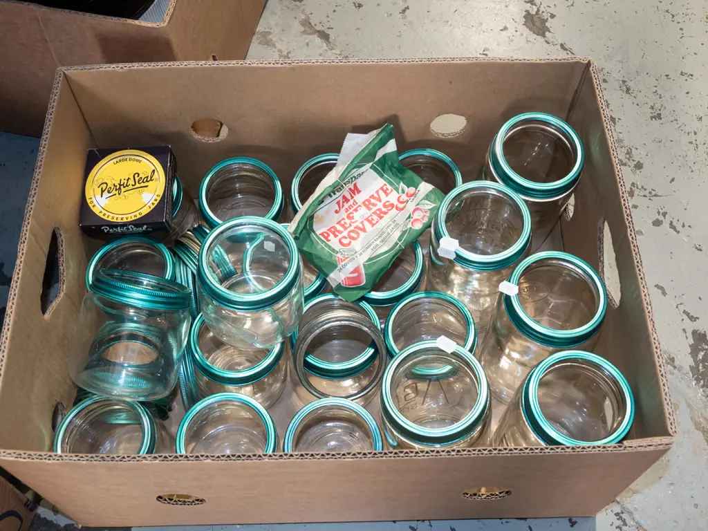 box; agee preserving jars, seals, rings Image 1++
