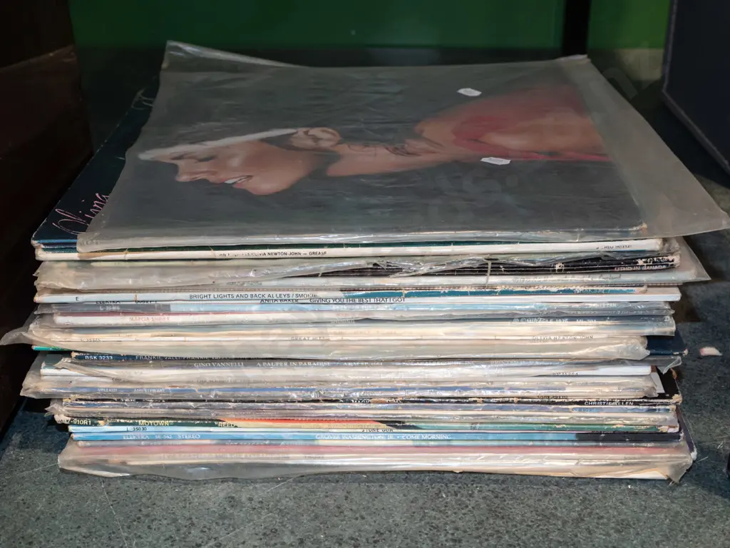 LPs; Olivia Newton John, Robert Palmer etc Image 1++