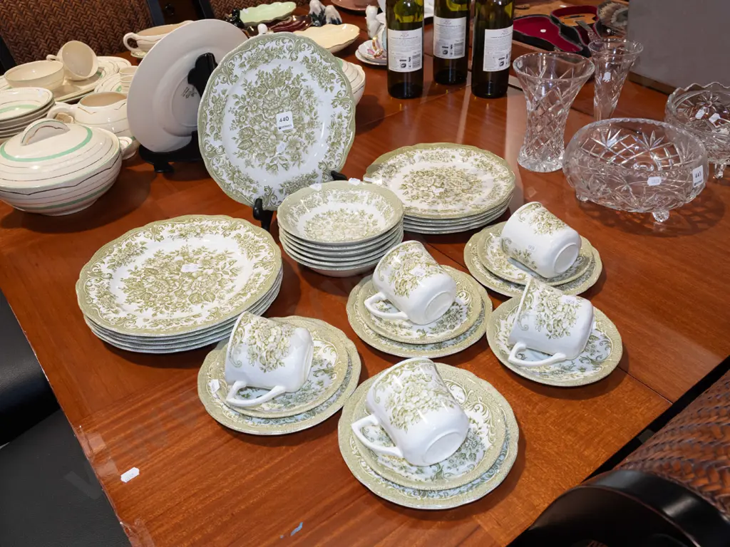 Royal Staffordshire Avondale green and white floral dinner items Image 1++